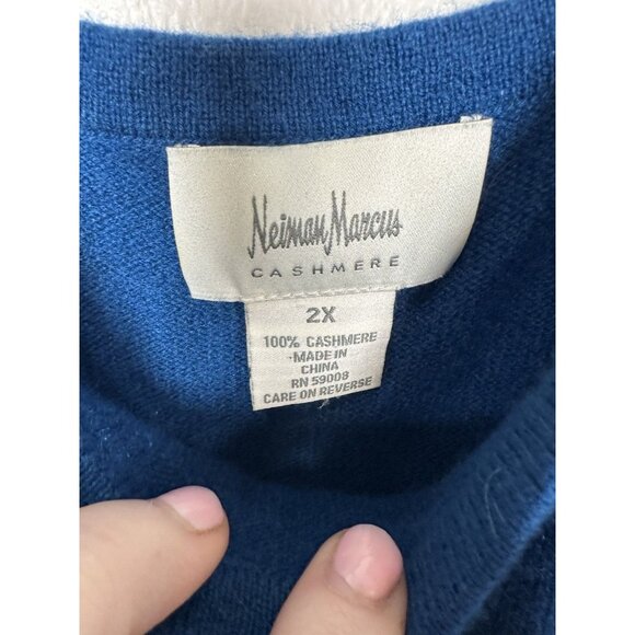 Neiman Marcus Cashmere Camisole Size 2X Blue Luxury Sleeveless Round Neck Soft - Picture 3 of 5